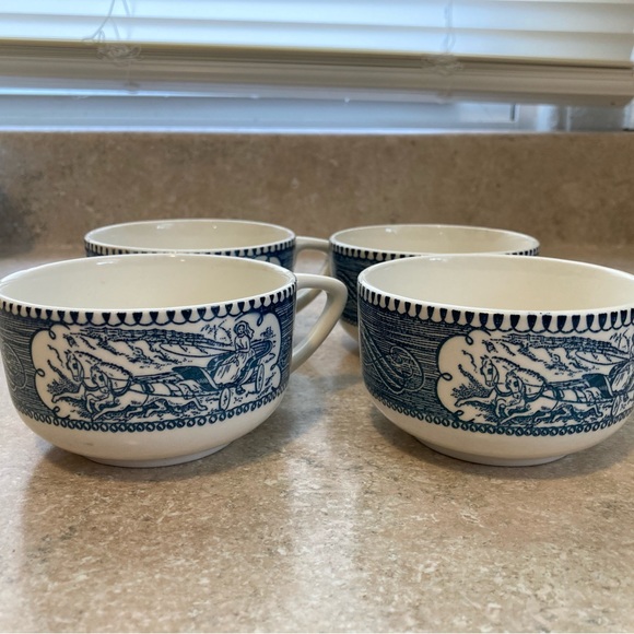 Vintage - Currier and Ives Tea cups. 2 sets of 4 - Picture 7 of 10